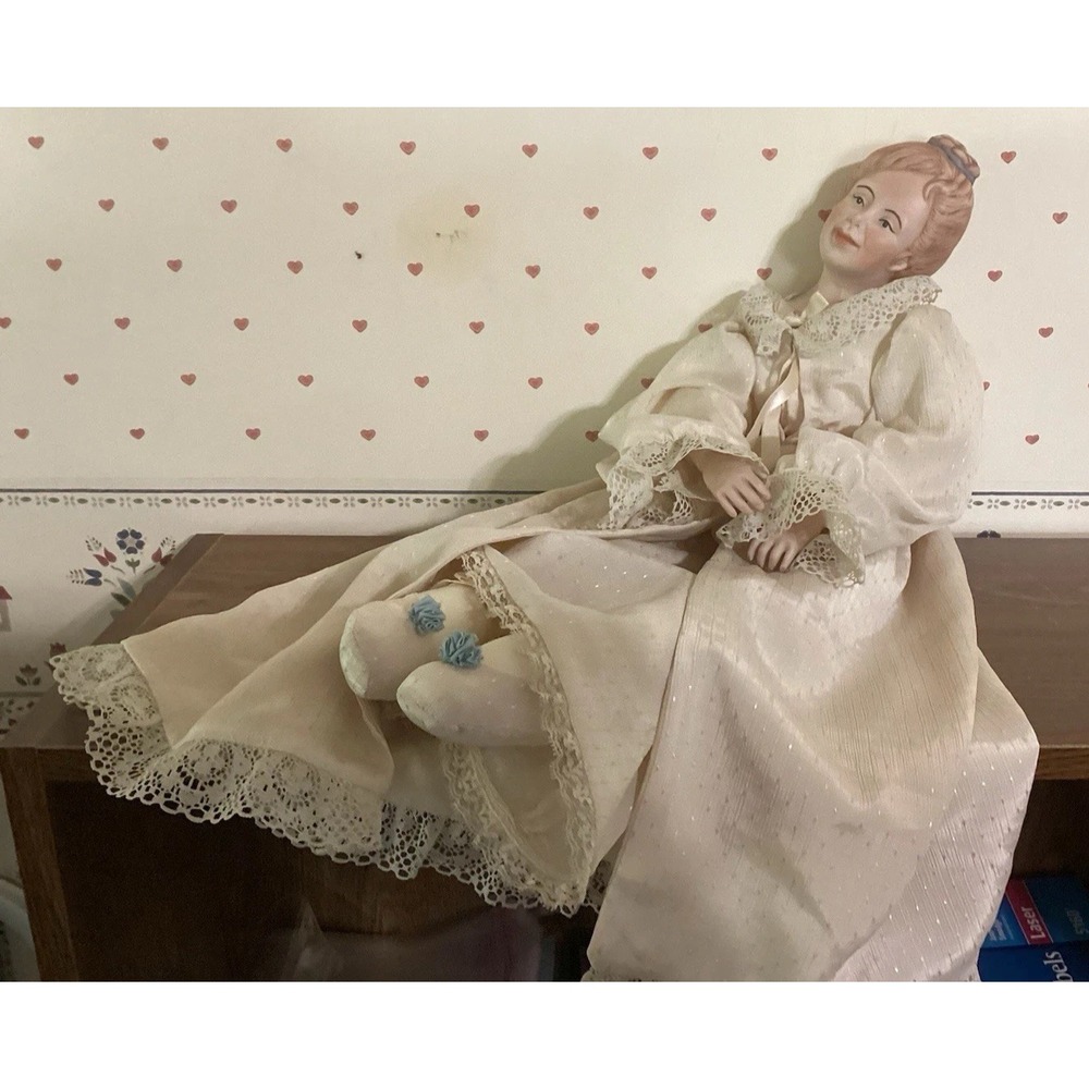 VTG Lee Middleton Mother's Love Doll Bisque Head and Hands-1983-16" Tall-As Is - Picture 1 of 5